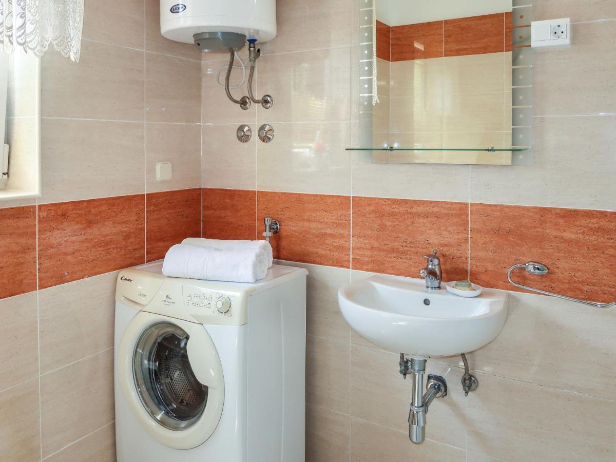 Apartment Marinella - Lbn122 By Interhome Labin  Zewnętrze zdjęcie